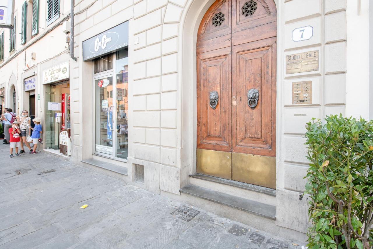 Piazza San Marco Studio Flat Флоренция Екстериор снимка